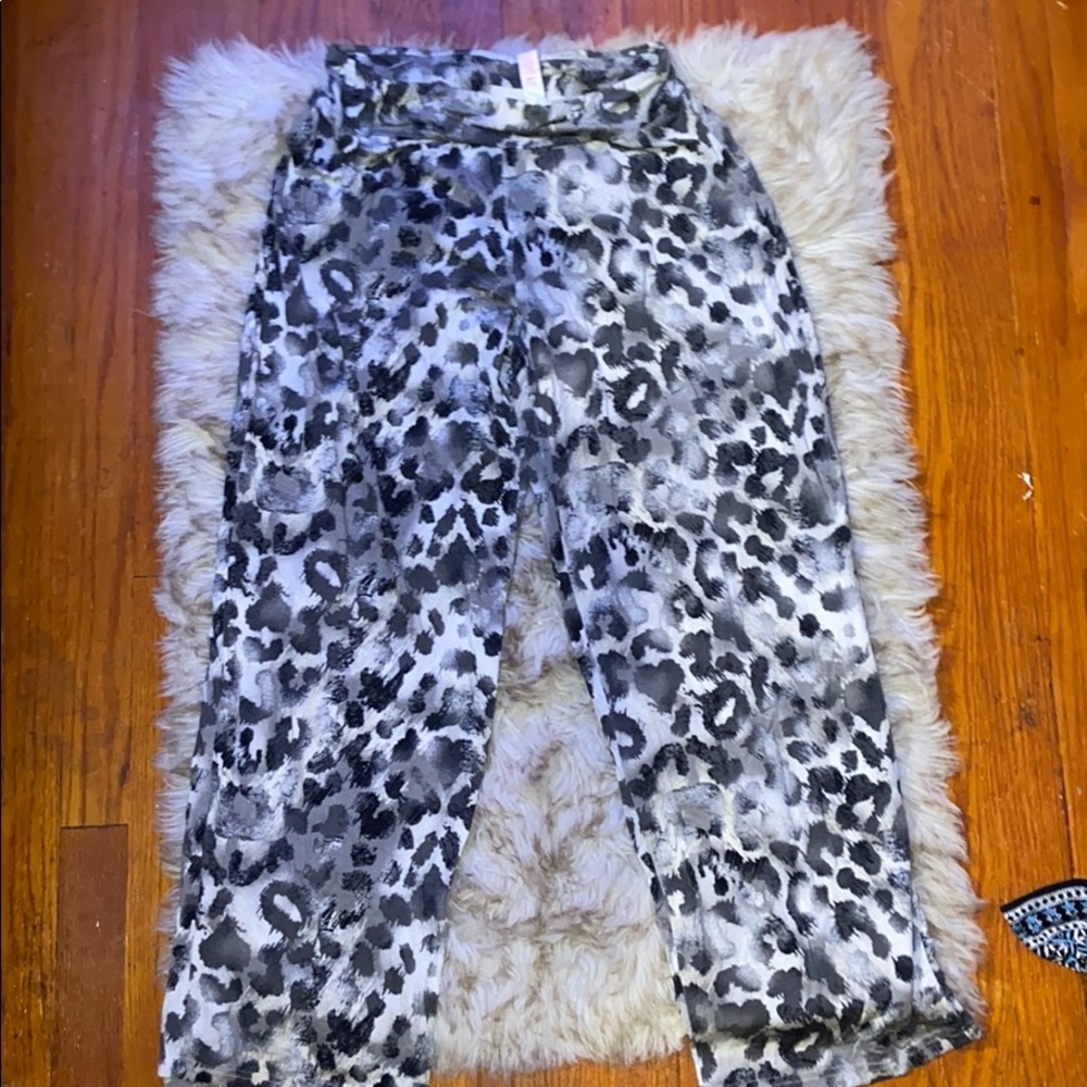 Animal Printed Stretched Leggings